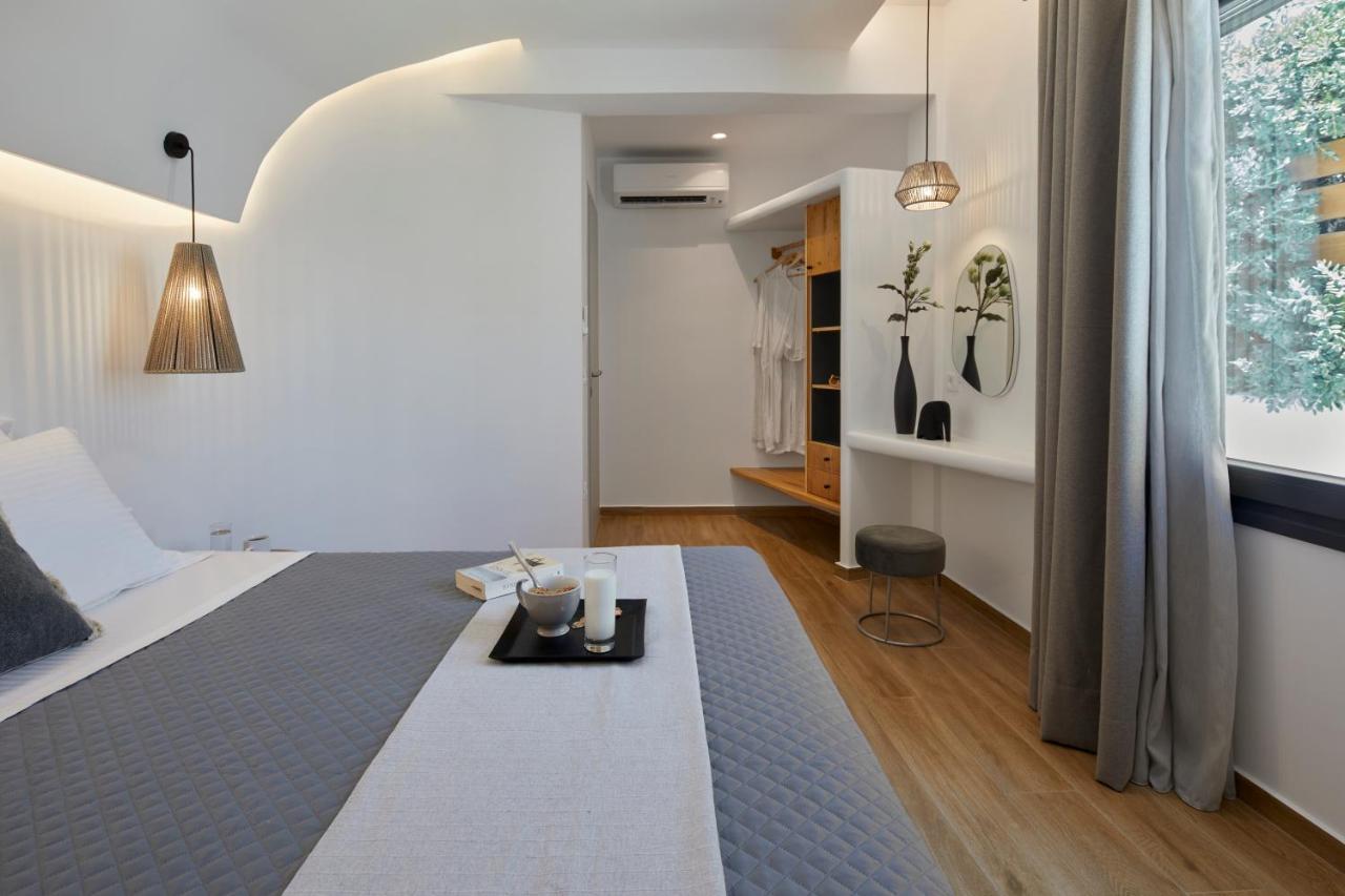 Grand-Mere Calliope Fira  Bagian luar foto