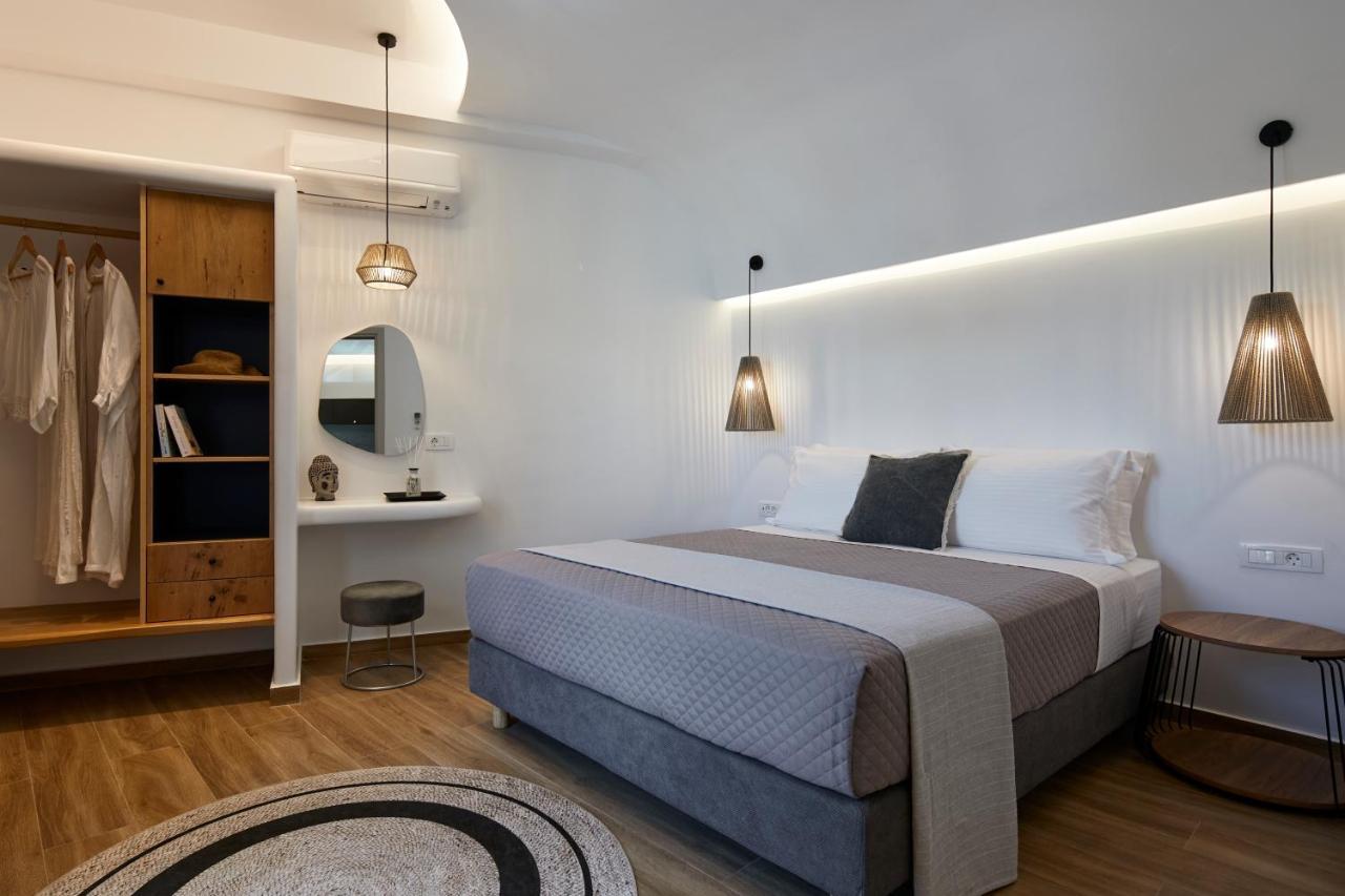 Grand-Mere Calliope Fira  Bagian luar foto