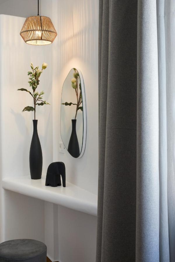 Grand-Mere Calliope Fira  Bagian luar foto