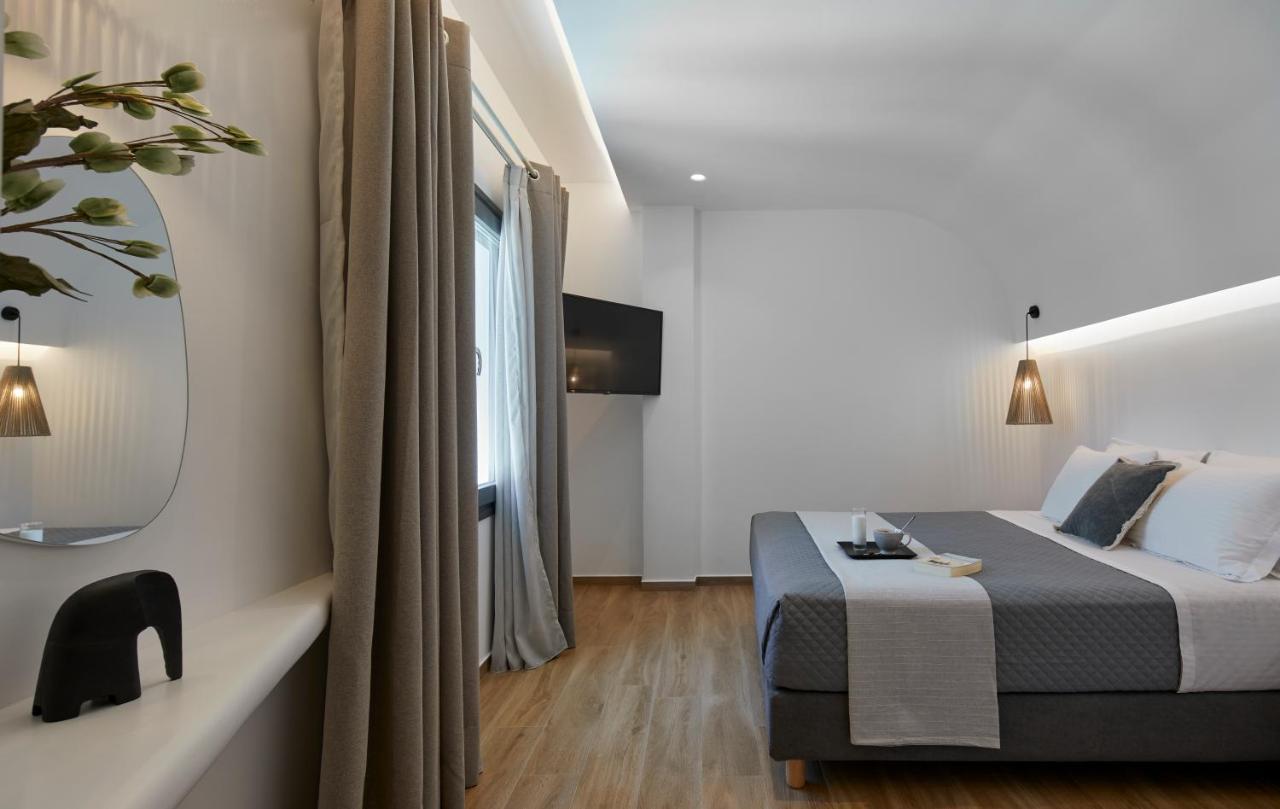 Grand-Mere Calliope Fira  Bagian luar foto