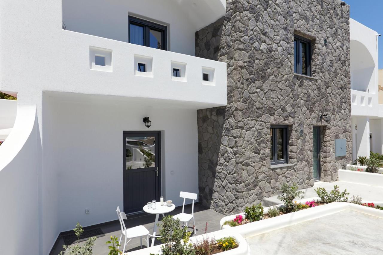Grand-Mere Calliope Fira  Bagian luar foto