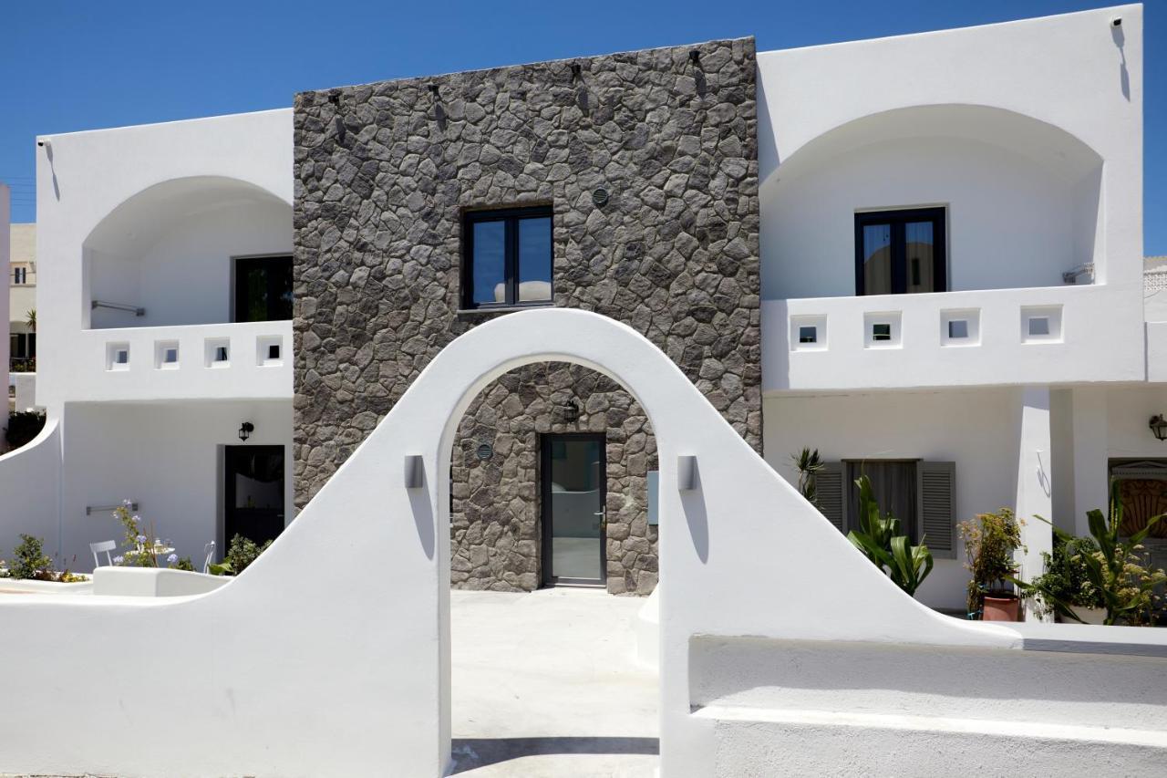 Grand-Mere Calliope Fira  Bagian luar foto